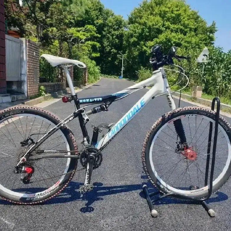 MTB 풀샥 자전거 (캐논데일)