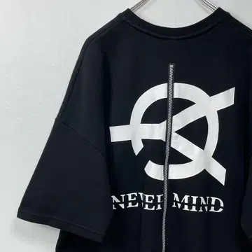 OY 지퍼 티셔츠