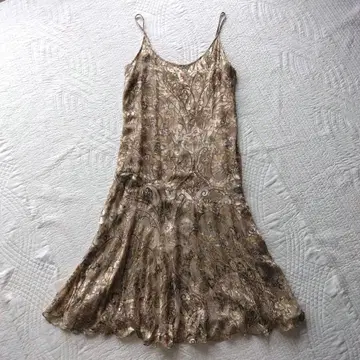 Max Mara 티어드 원피스 골드 실크 블렌드 40