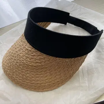 자라 ZARA 미사용 새상품 선바이저 새상품급 M