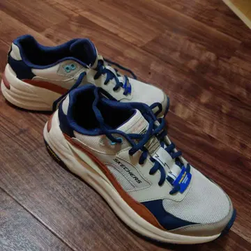 SKECHERS 귀멸의 칼날 스니커즈