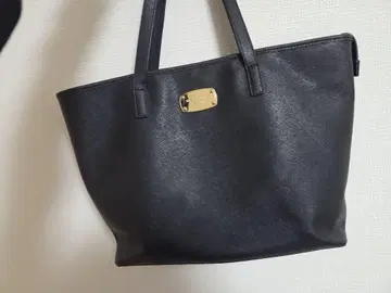 마이클코어스 MICHAELKORS 토트백 A4 수납 가능