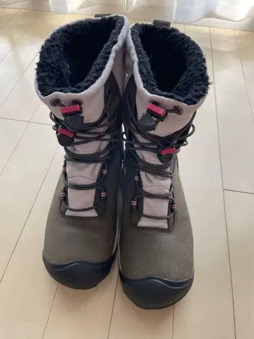 KEEN DRY 방수 아웃도어 부츠 24.5cm
