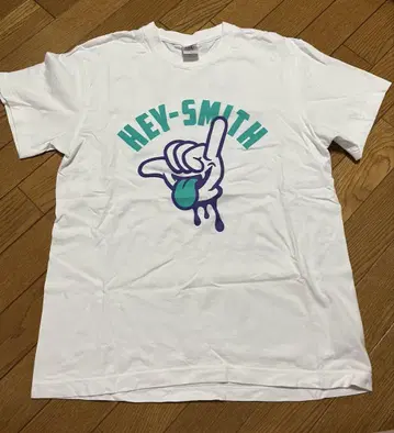 HEY-SMITH 티셔츠