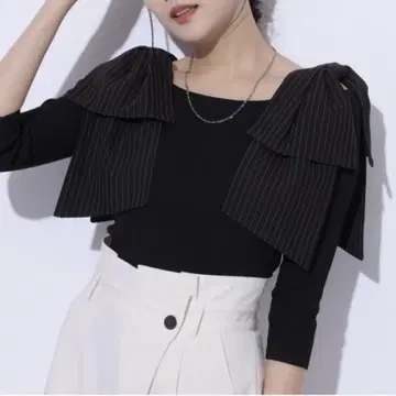 Mystrada 리브 니트 스트라이프 리본 탑 블랙