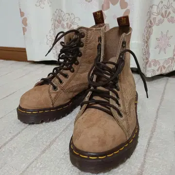 DR. MARTENS UK3 잉글랜드