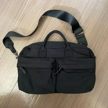 POIK 미들 멀티 포켓 크로스 백 숄더백