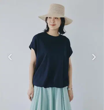 부드러운 밑단이 예쁜 벌룬 티셔츠 네이비 M 사이즈
