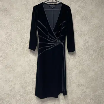 TADASHI SHOJI 블랙 벨벳 랩 드레스 XXS