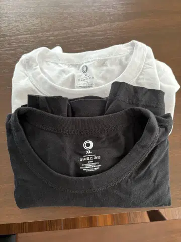 훼미리마트 T XL 화이트 블랙 티셔츠 2장 세트