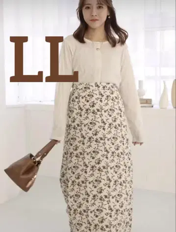 시마무라 yumi 스커트 꽃무늬 LL 베이지 아이보리 롱 스커트
