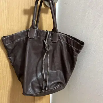 CHRISTIAN PEAU 브라운 가죽 토트백