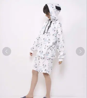 [익명 배송] 산리오 포차코 후드 부착 룸웨어