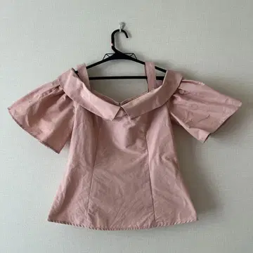체스테이 드롭 숄더 상의 size0