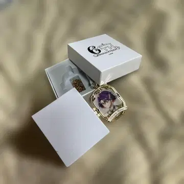 로켓 펜던트 와타라이 히바리 니지산지