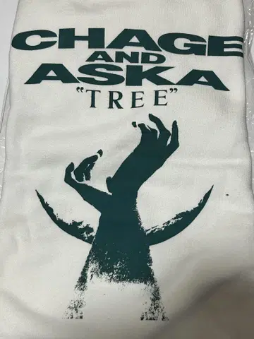 CHAGE&ASKA 차게아스 롱 T 화이트 컬러
