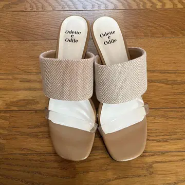 Odette e Odile 샌들 24.5cm 베이지