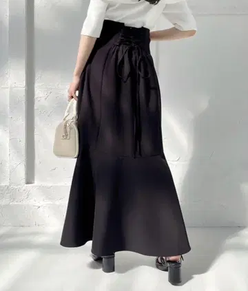 백 레이스업 머메이드 스커트/WEB 한정 상품/NICE CLAUP