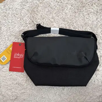 Manhattan Portage 블랙 숄더백