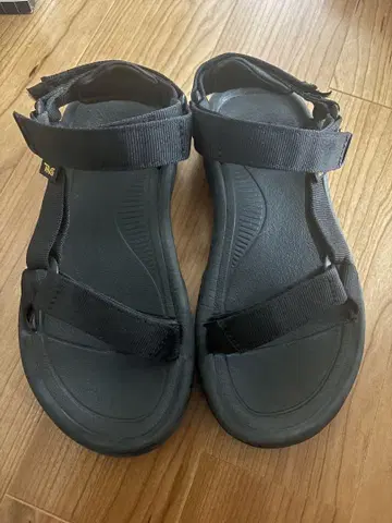 Teva 샌들 UK4 사이즈