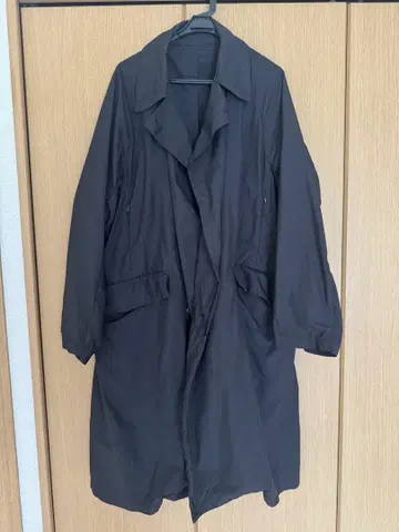 TEATORA 블랙 나일론 디바이스 코트 48