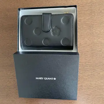 MARY QUANT 블랙 두겹 지갑