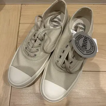 CONVERSE 베이지 스니커즈