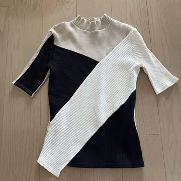 UNITED TOKYO 비대칭 탑스 새상품급