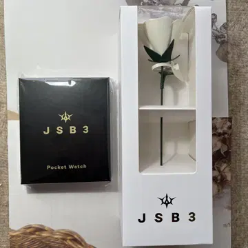 JSB3 Pocket Watch & 화이트 로즈 세트