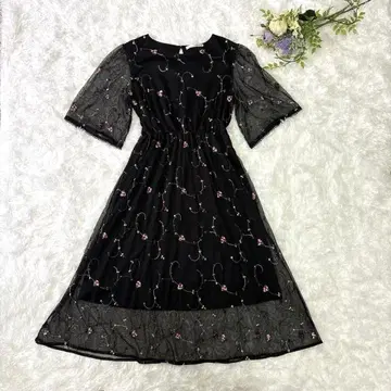 alicia PAGEBOY 페이지보이 플레어 원피스 레이스