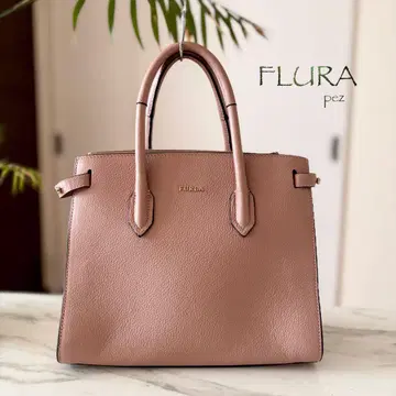 거의 새상품급 FLURA 훌라 가죽 토트백