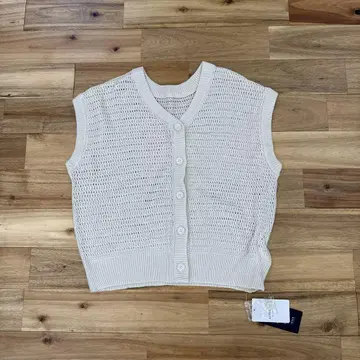 B.C STOCK 아이보리 베스트
