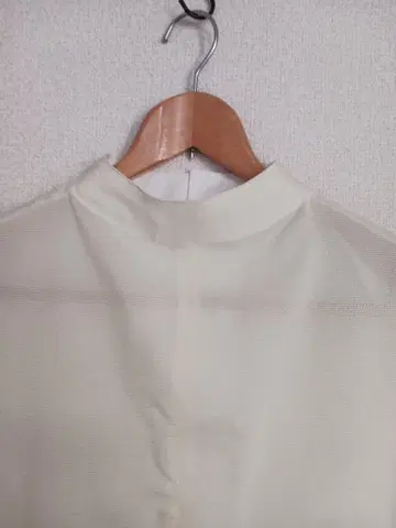 아이보리 슬리브리스 튜닉