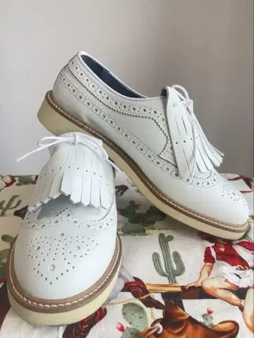 HARUTA 윙 칩 화이트 24.0cm