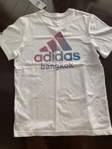 아디다스 티셔츠