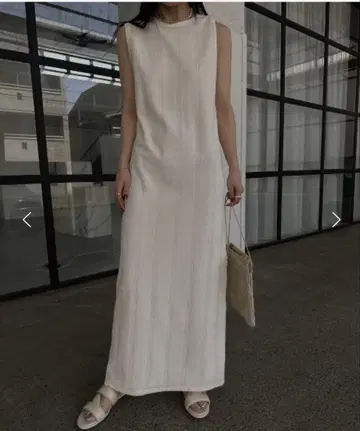 Ameri MILLER PILE DRESS 슬리브리스 화이트