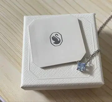 SWAROVSKI Matrix 펜던트 블루