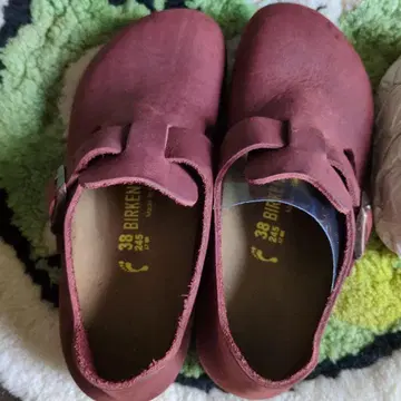 BIRKENSTOCK 버건디 사보 샌들 38