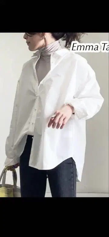 Emma Taylor 엠마 테일러 펄 버튼 오버 사이즈 셔츠