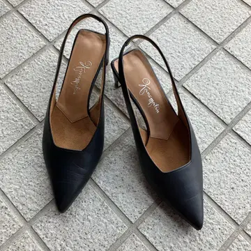 긴자 카네마츠 24cm 블랙 백 스트랩