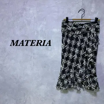 MATERIA 미모레 스커트 올 패턴 백 지퍼 화이트 블랙 S 4014
