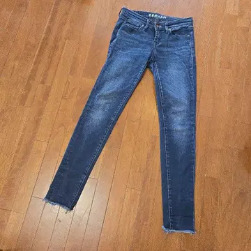DENHAM 샤프 스키니 핏 다크 블루