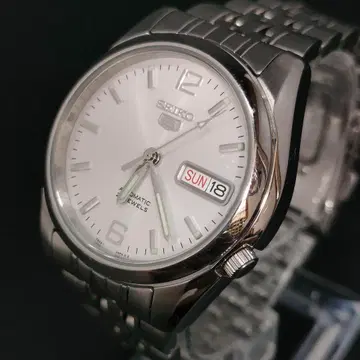 새상품급 SEIKO5 세이코 파이브 화이트 실버 오토매틱 손목시계 남성용