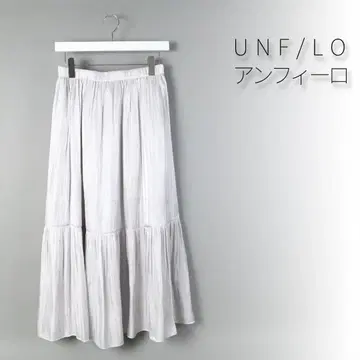 459 새상품 이번 시즌 신상 UNFILO 안피로 샤이니 스커트 M