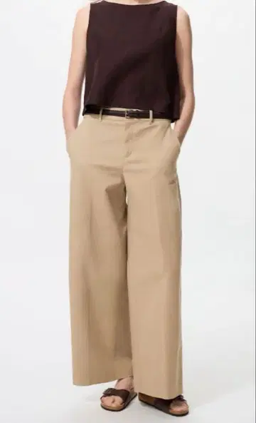 유니클로 와이드 치노 팬츠 베이지 L