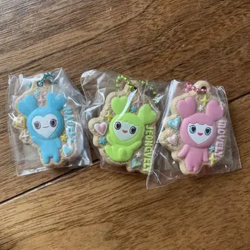 TWICE LOVELYS 비스킷&참 3개 세트