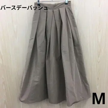 벌스데이 바쉬 볼륨 스커트 F0701B11