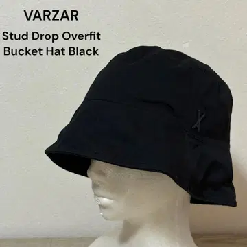 VARZAR 스터드 드롭 오버핏 버킷 햇