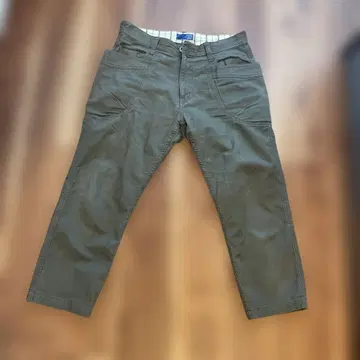 [ M ] BEAMS 빔즈 올리브 치노 팬츠