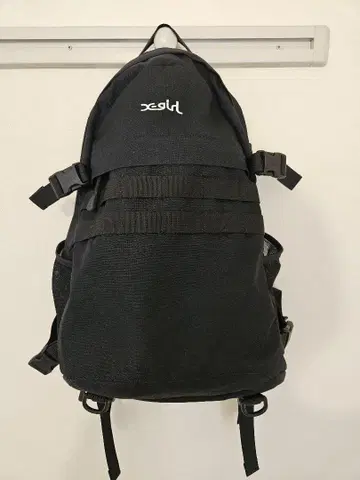 X-girl MILLS LOGO ADVENTURE BACKPACK